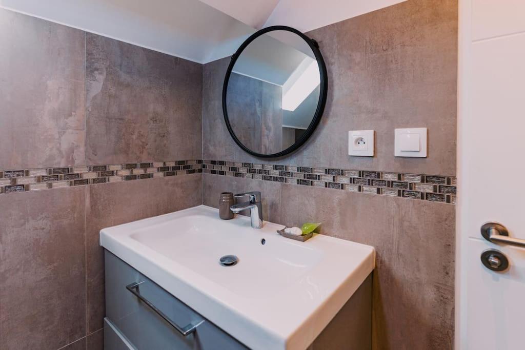 Charmant Appartement Proche Disneyland Bussy-Saint-Georges Eksteriør bilde